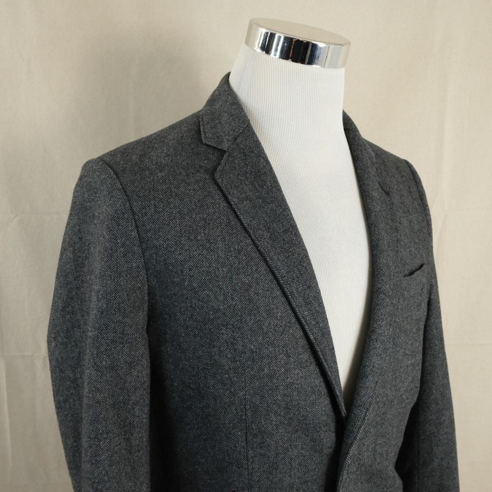 Banana Republic 38R Tailorde Slim Sport Coat Wool Blend Herringbone Two Button